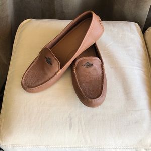 NWOT COACH Mary Lock Up Driver Loafers